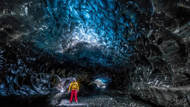 Full Day Ice Cave Tour from Jökulsárlón Glacier Lagoon